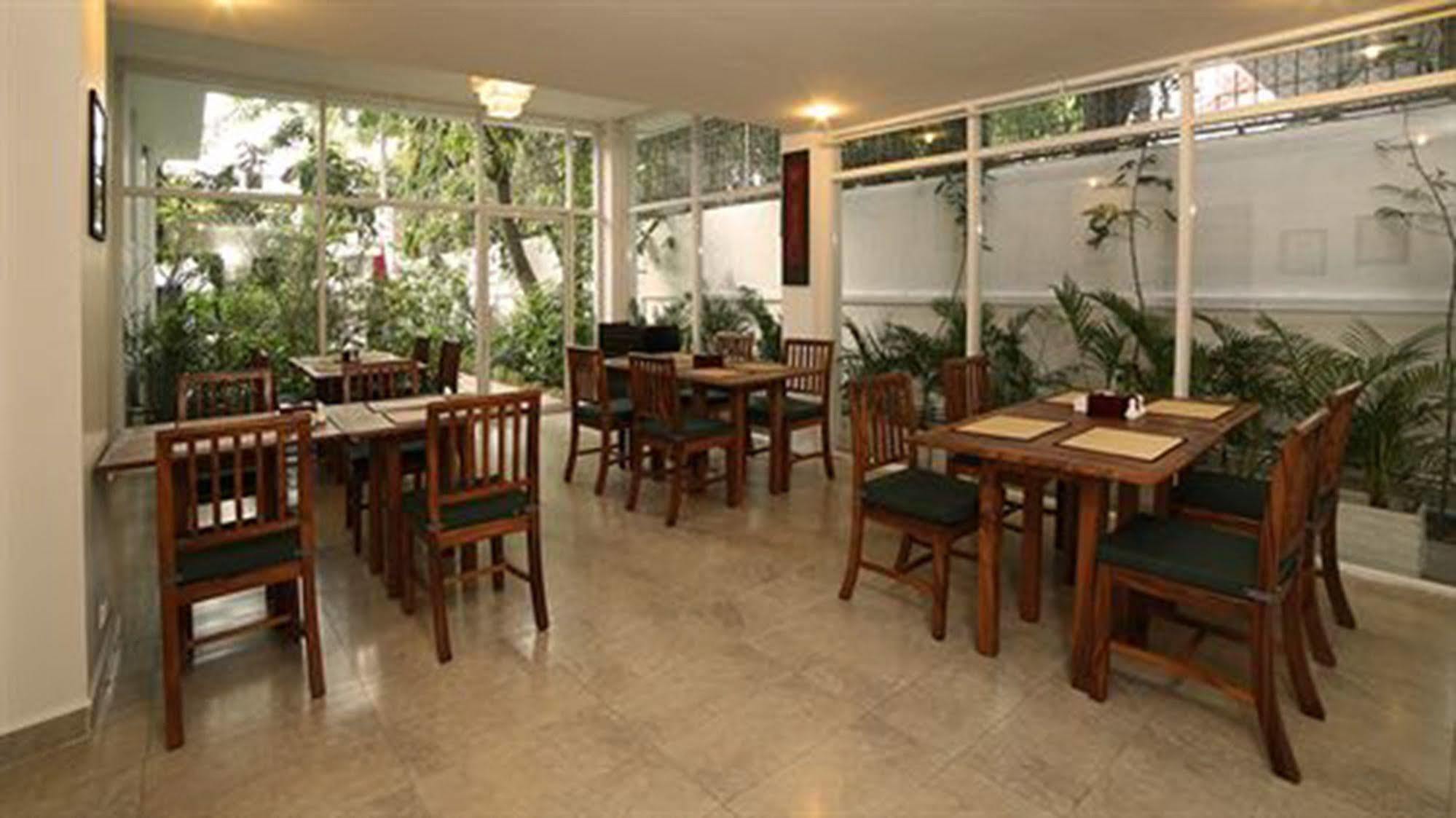 Anise Villa Boutique Hotel Phnom Penh Extérieur photo